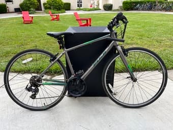 Almost-new Fuji Traverse 1.7 Hybrid Bike 1
