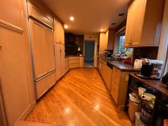 $900/month Room for rent in 5bedroom house Starting June 1st Sunnyvale 2