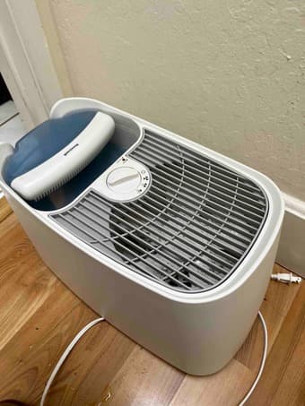 Honeywell Humidifier + New Filter 3