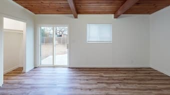 Two rooms available in Menlo Park $1450 and $1850 (master bedroom) 2