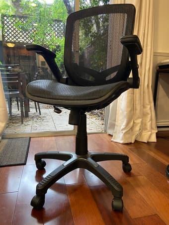 For sale: desk & chair 2