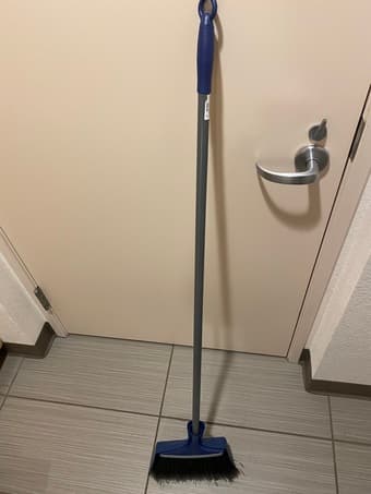 Dustpan / Broom / Brush 2