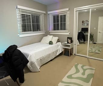PA Jul/Aug room sublet w/ ping pong table, hot tub, other goodies 1