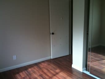 Room in Mountain View Townhouse 1