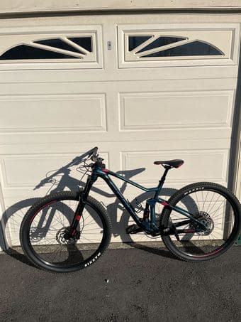 Mountain Bike for Sale- Scott Spark 930 2