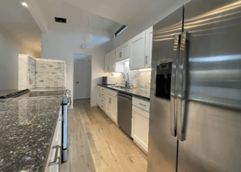 Private Room in Beautiful Palo Alto Home starting July 1st !! 1