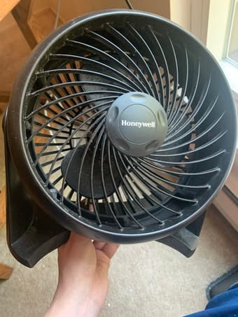 Honeywell Turbo Force Power Fan (3 speeds) 2