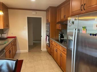 1 Room in 3Bed/2Bath house 27 min from campus (by car) starting July 1 3