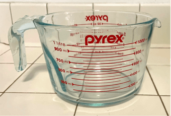 Pyrex measuring jug (1 liter / 32 oz) 1