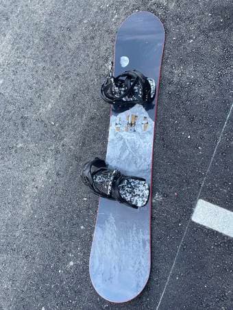Snowboard 163 cm + bindings + stomp pad 1