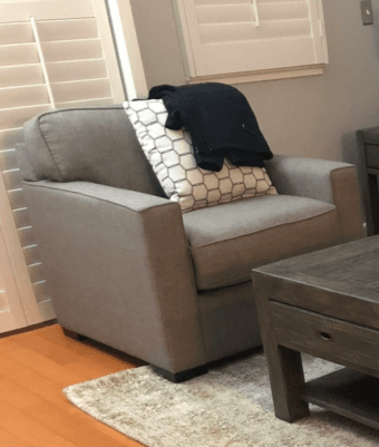 Beautiful, comfortable, gray arm chair - excellent condition 1