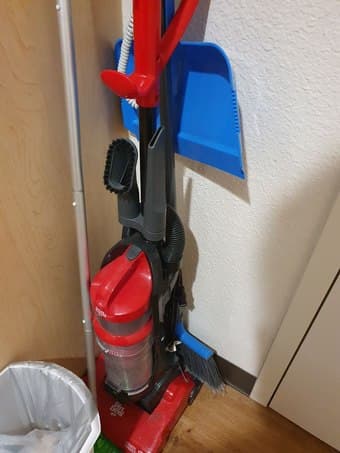 Vacuum cleaner 1