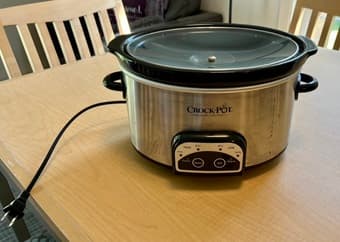 Crock-Pot Slow Cooker 1