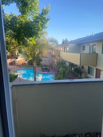 Room Open in 2Bd/1Ba Apartment in Palo Alto-August 1 3