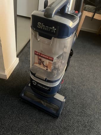 Shark Heavy Duty Vaccum 2