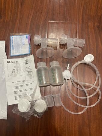 Baby feeding pump and acessories 2