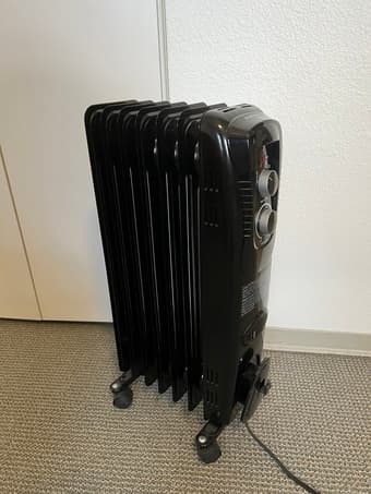 Electric oil-filled radiator heater - $20 1