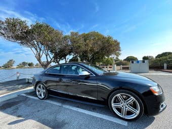 2012 Audi S5 4.2 quattro Premium Plus Coupe AWD 3