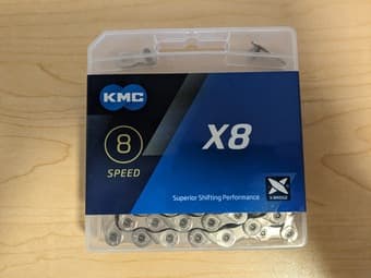 KMC X8.99/X8 Bicycle Chain (1/2 x 3/32-Inch, 116L, Silver) 1