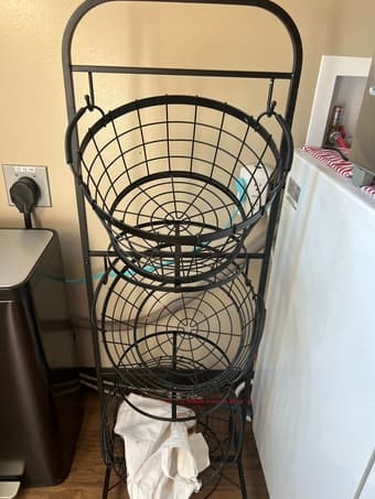 Selling kitchen veggie stand for 1