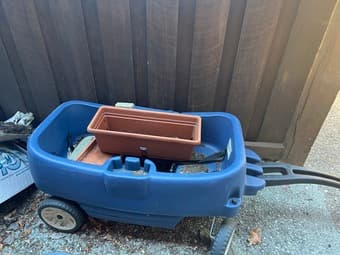 Selling baby cart for 1