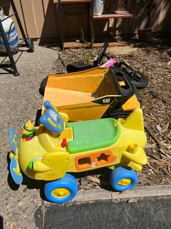 Selling baby trucks for 1