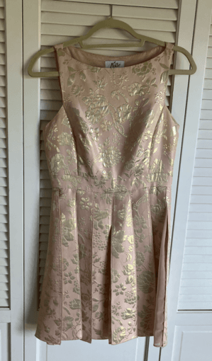 Moveout sale - vacuum, planters, make-up mirror, cocktail dress etc. 3