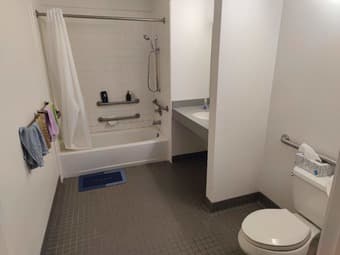 Lyman Stanford Dorm Sublet/sublease 08/19-09/24 Time Negotiable 2