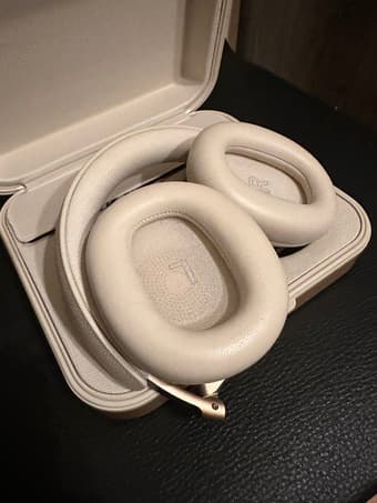 B&O H95 HighEnd Headphone (Like new condition) 3