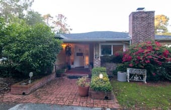 Beautiful room open soon! Private bathroom- Intentional Community 2