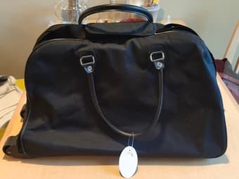 GNBI luggage bag 1