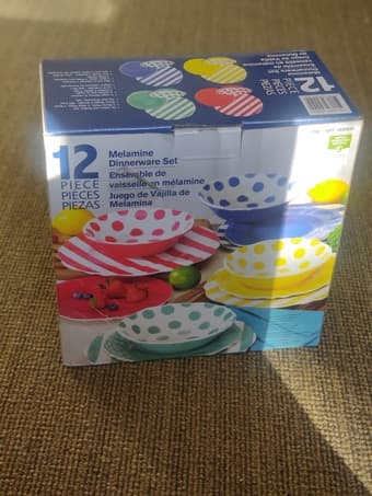 Brand New Dinner Set 1