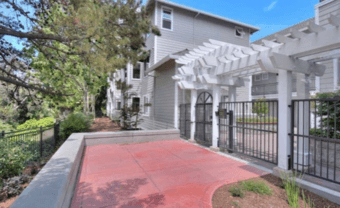 Beautiful 2 BR/2 BA Apartment Available in Sept. 10 mins from Stanford 2