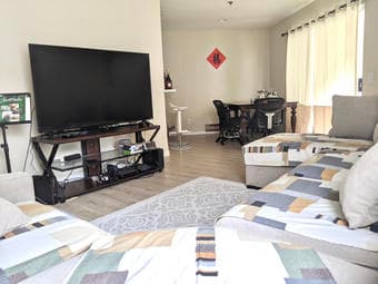 Charming Palo Alto Apartment: Walkable Paradise with Great Amenities! 1