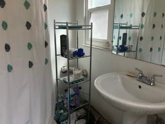 Private bedroom so close to campus! 3