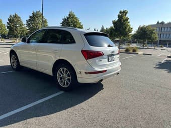 2011 Audi Q5 AWD, only 69K miles in good condition 3