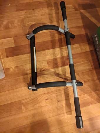 pull-up bar 1