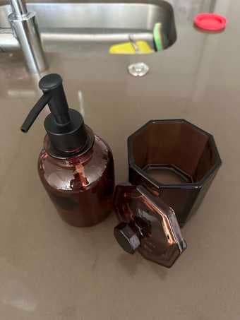 Bathroom glass soap dispenser with a glass jar 2