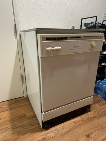 Dish washer 1