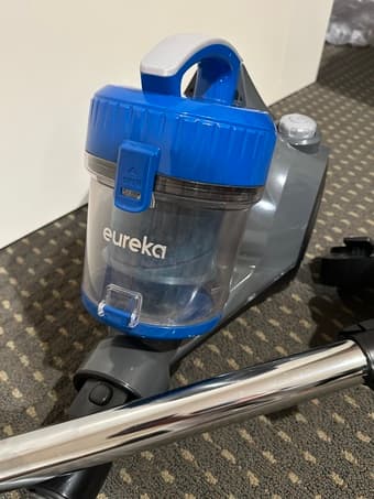 Vacuum cleaner 2