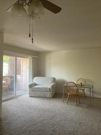 Looking for female roommate in beautiful 2 bed 1 bath Menlo Park APT 3
