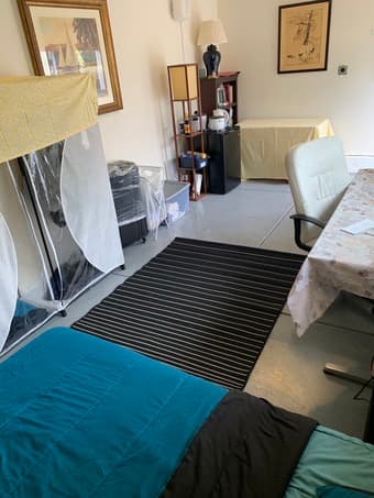 斯坦福大学附近独栋别墅后院单间10月1号起招租（水电网全包) 2