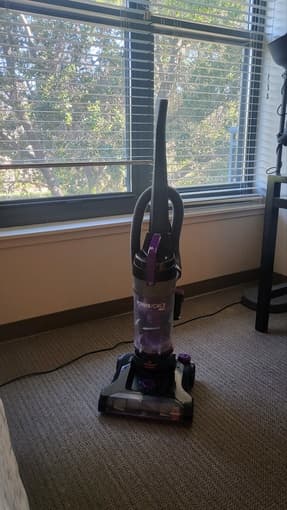 Bissell Vacuum Cleaner 2