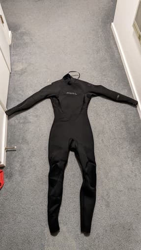 Moving sale w/ AC unit, monitor, surfboard, and more 2
