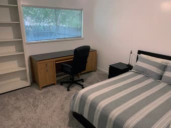 Furnished Bedroom Walking Distance to Stanford 1