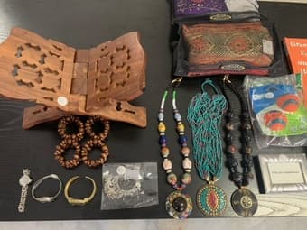 BARGAIN-HUNTERS’ MOVING/DOWNSIZING GARAGE SALE!! (mountain view) 2