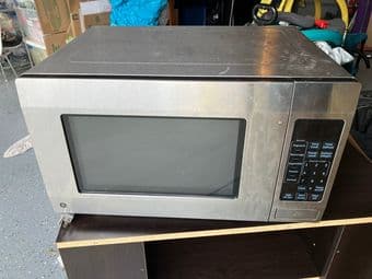 Microvawe - GE Brand 1100w 1