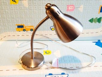 desk lamp 1