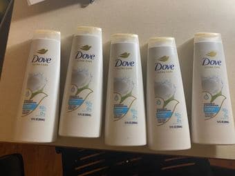 Selling pack of 5 Shampoos 1