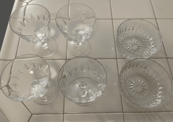 4 glasses and 2 glass bowls 1